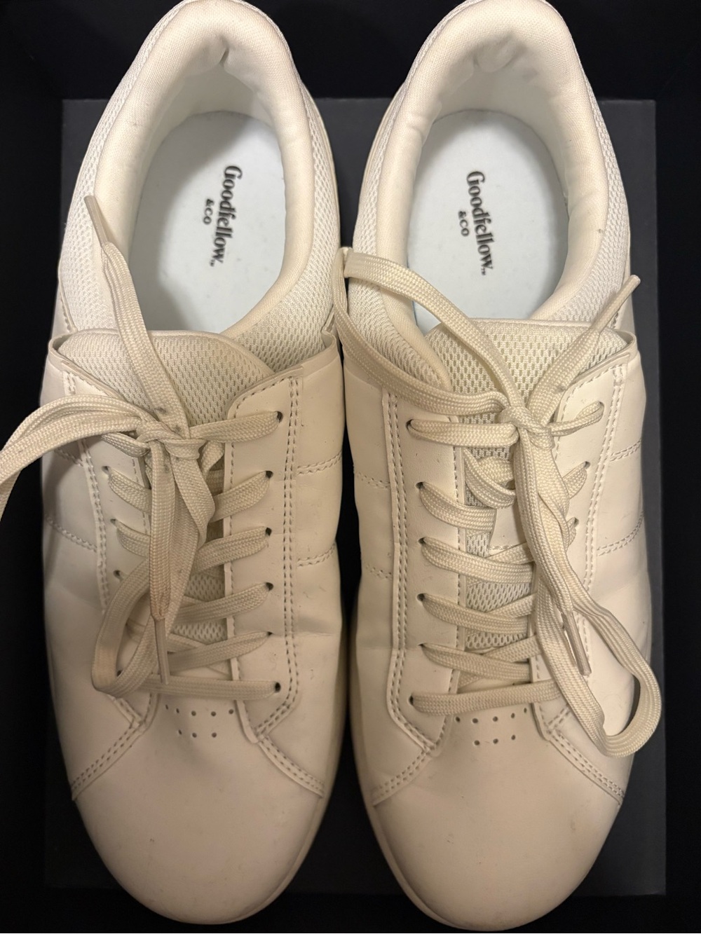 Goodfellow & Co Ivory Lace-Up Sneakers